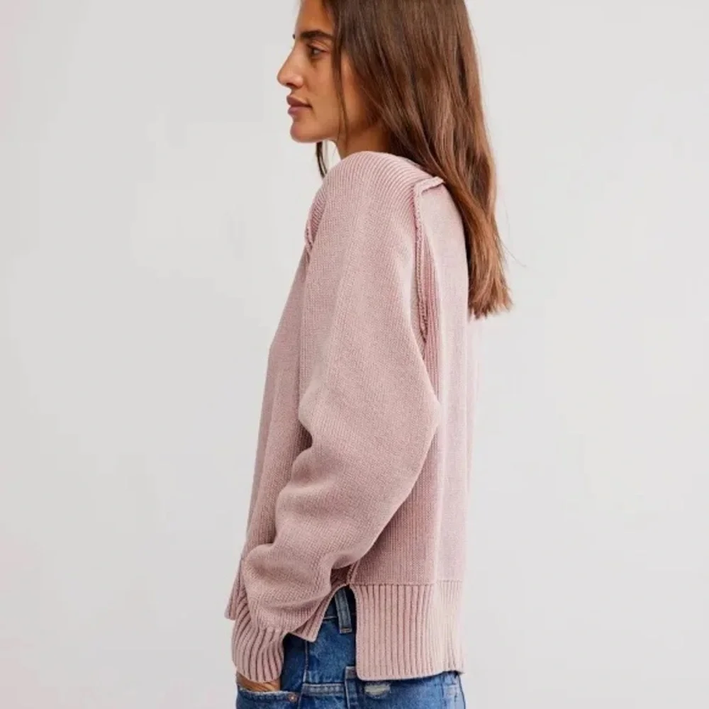 Spring Street Pullover - Picture 2 of 9